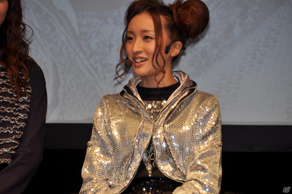 秋元才加さん、梅田彩佳さん、西寺郷太さん、パパイヤ鈴木さん全員でダンス対決！PS3/Xbox 360/Wii「マイケル・ジャクソン ザ・エクスペリエンス」カウントダウンイベントレポートの画像33