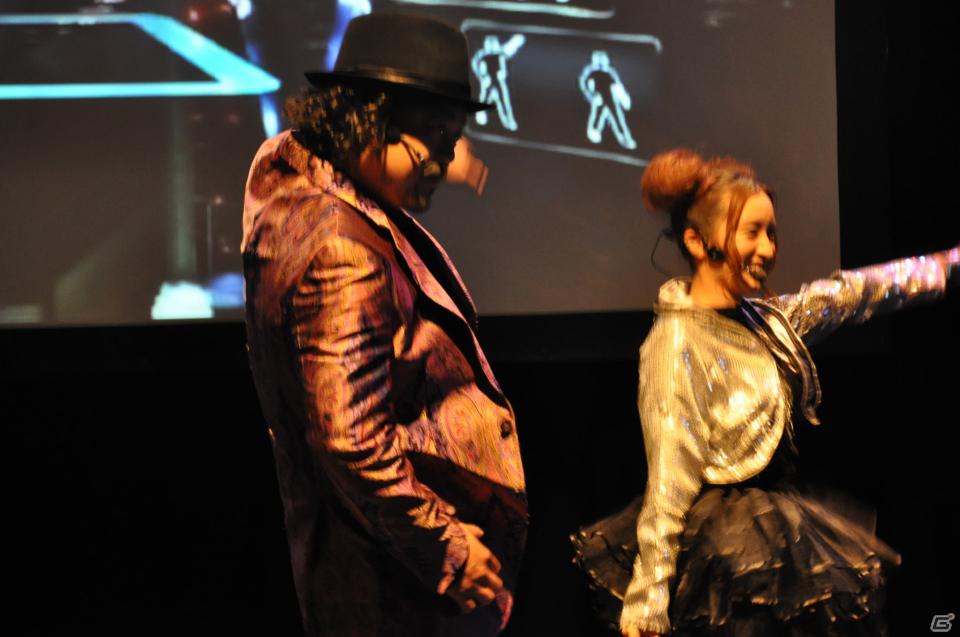 秋元才加さん、梅田彩佳さん、西寺郷太さん、パパイヤ鈴木さん全員でダンス対決！PS3/Xbox 360/Wii「マイケル・ジャクソン ザ・エクスペリエンス」カウントダウンイベントレポートの画像64