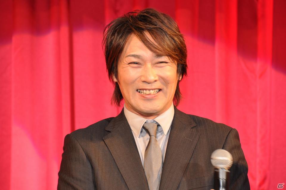 ラストを華々しく飾るスペシャルゲストが登壇！「KONAMI Arcade Championship 2011 グランドフィナーレ ～授賞祝賀会～」イベントレポートの画像127