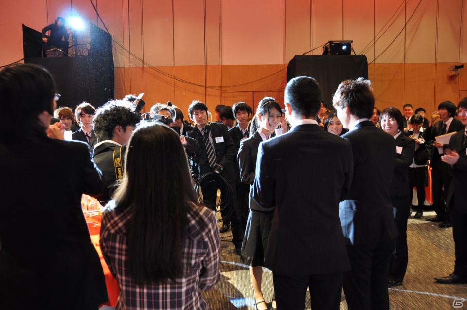 ラストを華々しく飾るスペシャルゲストが登壇！「KONAMI Arcade Championship 2011 グランドフィナーレ ～授賞祝賀会～」イベントレポートの画像169