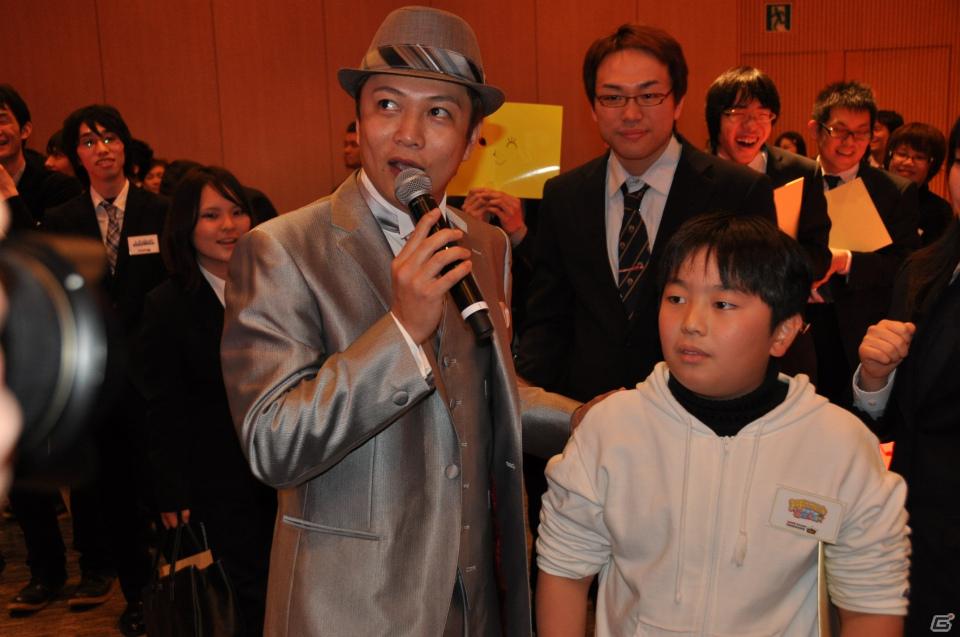 ラストを華々しく飾るスペシャルゲストが登壇！「KONAMI Arcade Championship 2011 グランドフィナーレ ～授賞祝賀会～」イベントレポートの画像201