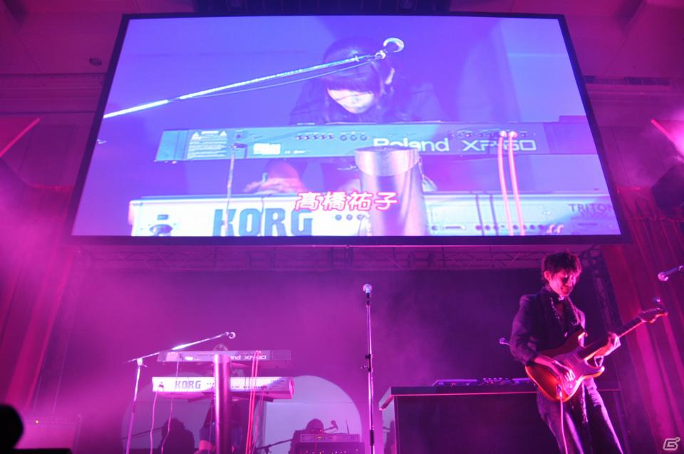 ラストを華々しく飾るスペシャルゲストが登壇！「KONAMI Arcade Championship 2011 グランドフィナーレ ～授賞祝賀会～」イベントレポートの画像219