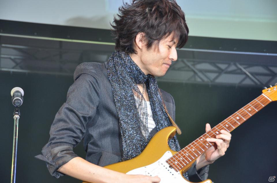 ラストを華々しく飾るスペシャルゲストが登壇！「KONAMI Arcade Championship 2011 グランドフィナーレ ～授賞祝賀会～」イベントレポートの画像221
