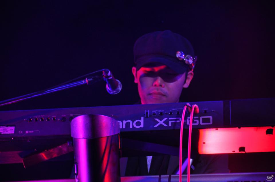 ラストを華々しく飾るスペシャルゲストが登壇！「KONAMI Arcade Championship 2011 グランドフィナーレ ～授賞祝賀会～」イベントレポートの画像245