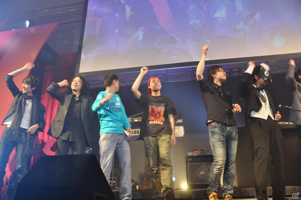 ラストを華々しく飾るスペシャルゲストが登壇！「KONAMI Arcade Championship 2011 グランドフィナーレ ～授賞祝賀会～」イベントレポートの画像270