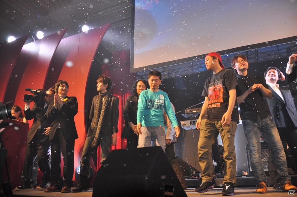 ラストを華々しく飾るスペシャルゲストが登壇！「KONAMI Arcade Championship 2011 グランドフィナーレ ～授賞祝賀会～」イベントレポートの画像273