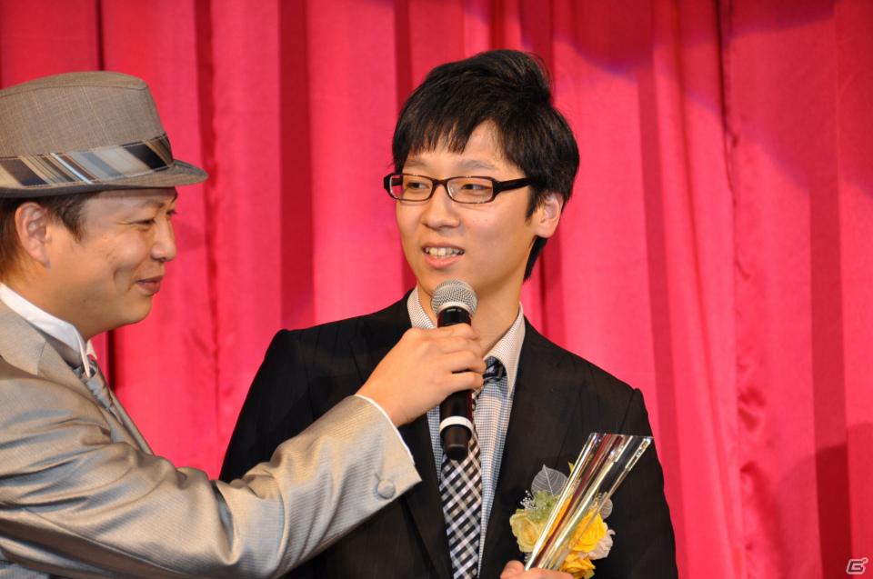 ラストを華々しく飾るスペシャルゲストが登壇！「KONAMI Arcade Championship 2011 グランドフィナーレ ～授賞祝賀会～」イベントレポートの画像70