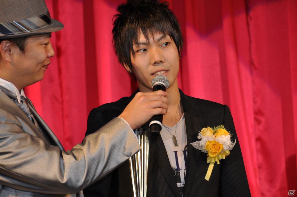 ラストを華々しく飾るスペシャルゲストが登壇！「KONAMI Arcade Championship 2011 グランドフィナーレ ～授賞祝賀会～」イベントレポートの画像79
