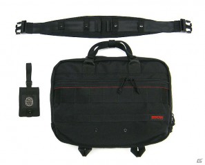 バイオハザード15周年記念スペシャルコラボバッグ「BIOHAZARD × BRIEFING MISSION LINER」イーカプコン限定販売で本日より予約開始の画像9