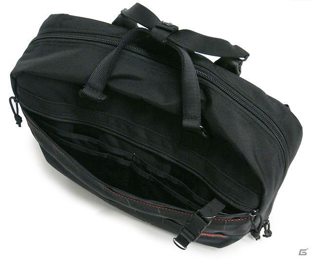 バイオハザード15周年記念スペシャルコラボバッグ「BIOHAZARD × BRIEFING MISSION LINER」イーカプコン限定販売で本日より予約開始の画像4