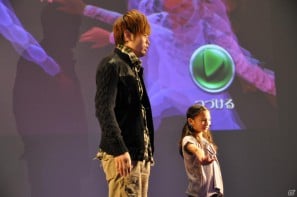 ディズニーファンの品川庄司、矢口真里さんがゲストとして登場！Xbox 360「Kinect：ディズニーランド・アドベンチャーズ」発売記念セレモニー開催、新作「Rush」の最新映像もの画像50