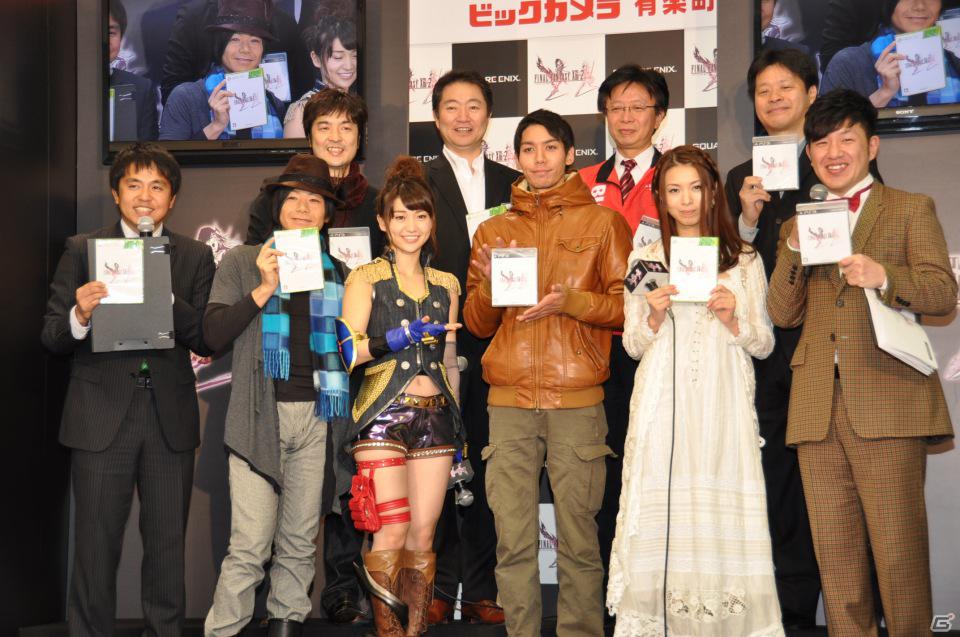ゲストに岸尾だいすけさん、ふくい舞さん、「露出と防御」コスチュームで登場したのは大島優子さん！PS3/Xbox 360「ファイナルファンタジーXIII-2」発売カウントダウンイベントレポートの画像68