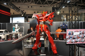 【ジャンプフェスタ2012】スクウェア・エニックスブースでは3DSタイトルの試遊台が多数！Vジャンプ編集部が質問する「ドラゴンクエストX」スペシャルステージも開催の画像67