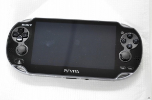 PlayStation Vita」Wi-Fiモデルを購入―本体や内容品を写真で紹介 | Gamer