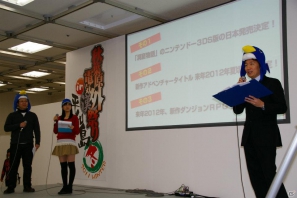 【秋葉原電気外祭り2011冬 in 平和島】寺川愛美さんのサプライズキャスト発表や佐藤天平氏ミニライブ、さらには新作タイトル情報もポロリ！？「第2回 日本一ソフトウェア電気外祭りステージ2011 冬の陣」レポートの画像21