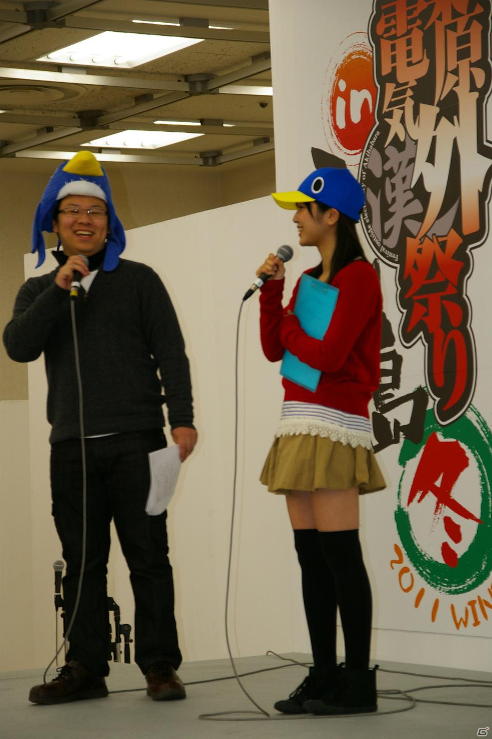 【秋葉原電気外祭り2011冬 in 平和島】寺川愛美さんのサプライズキャスト発表や佐藤天平氏ミニライブ、さらには新作タイトル情報もポロリ！？「第2回 日本一ソフトウェア電気外祭りステージ2011 冬の陣」レポートの画像19