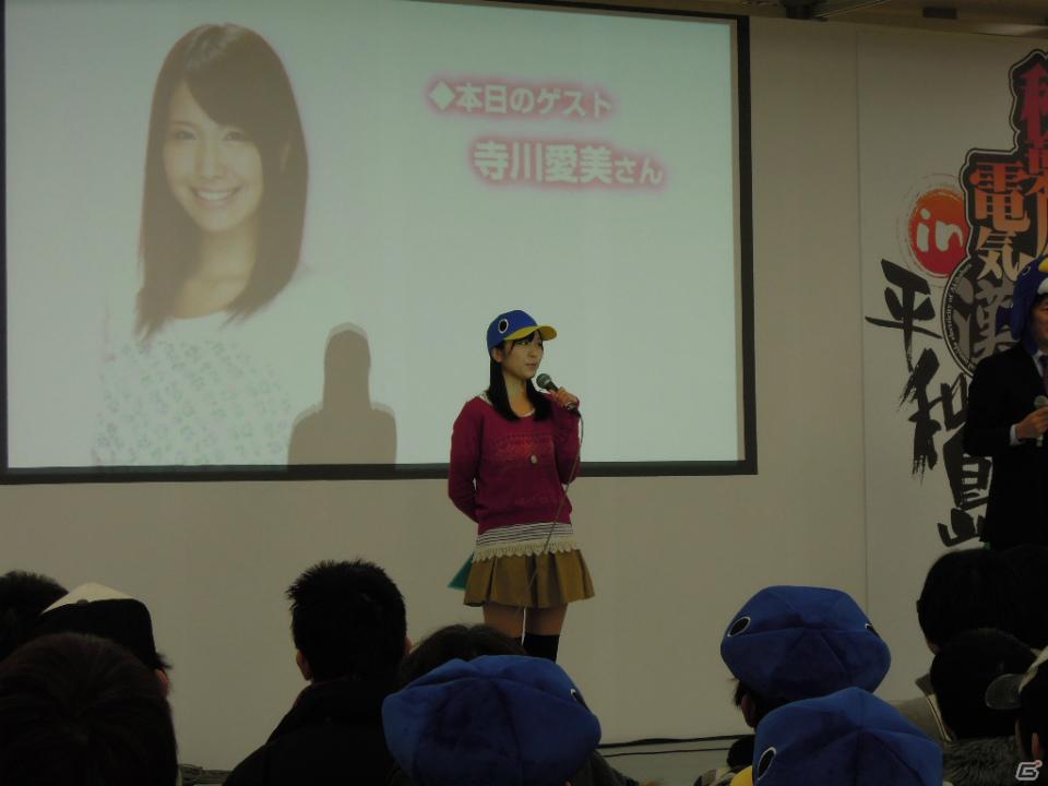 【秋葉原電気外祭り2011冬 in 平和島】寺川愛美さんのサプライズキャスト発表や佐藤天平氏ミニライブ、さらには新作タイトル情報もポロリ！？「第2回 日本一ソフトウェア電気外祭りステージ2011 冬の陣」レポートの画像9