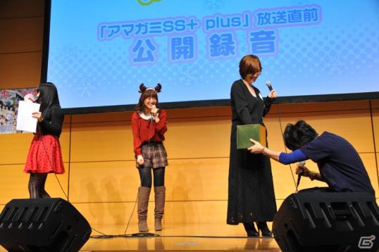 紳士淑女が選ぶ絢辻さん＆梨穂子の名場面が決定！azusaさんのミニライブも行われた「良子と佳奈のアマガミ カミングスウィート！」第3回公開録音の模様をお届け！の画像39