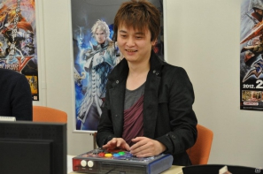発売目前で新たなDLC情報が公開！Ustream配信の最終回も会場で生放送！PS3/Xbox 360「ソウルキャリバーV」ユーザー先行オンラインプレイ体験会レポートの画像103