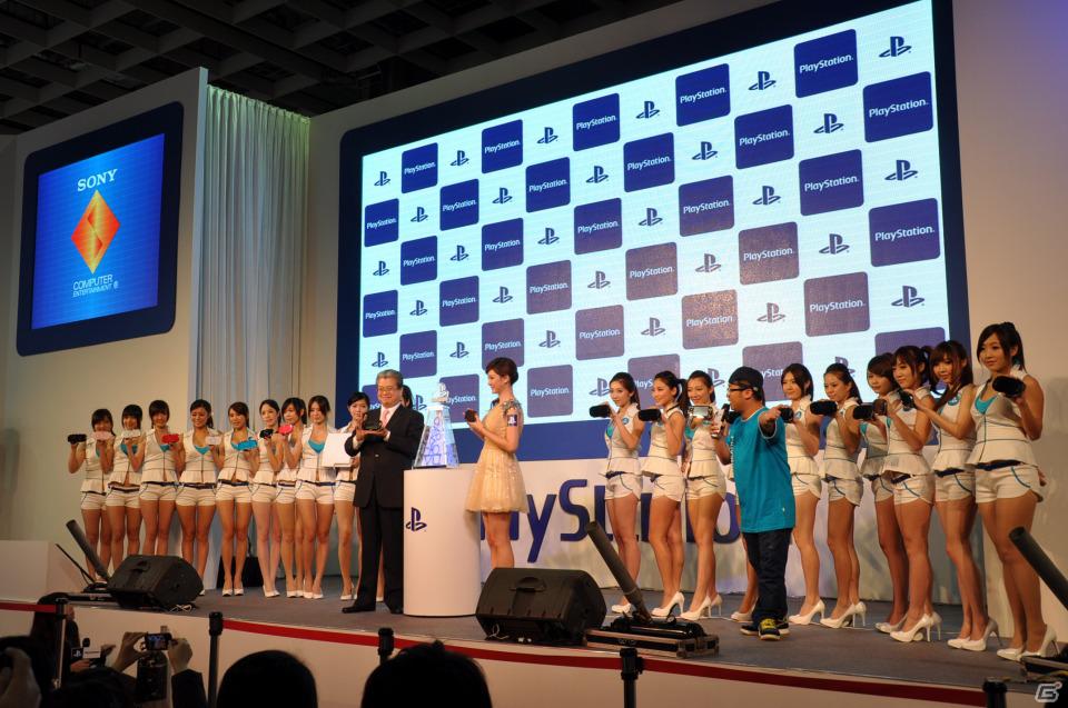 【台北国際ゲームショウ 2012】いよいよ開幕！SCETメインブースでは台湾の「オタク女神」ことアンバー・アンがダンスを披露、PS Vita試遊台が多数準備の画像56