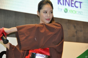 【台北国際ゲームショウ 2012】Microsoft Xbox 360イベントブースで「Kinectスター・ウォーズ」の世界からルークやストームトルーパーが登場！？Kinectタイトルを全力で遊びまくる来場者もの画像14