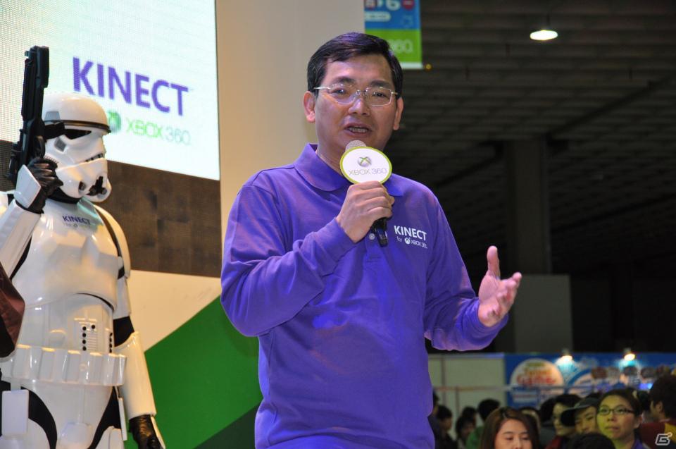 【台北国際ゲームショウ 2012】Microsoft Xbox 360イベントブースで「Kinectスター・ウォーズ」の世界からルークやストームトルーパーが登場！？Kinectタイトルを全力で遊びまくる来場者もの画像12