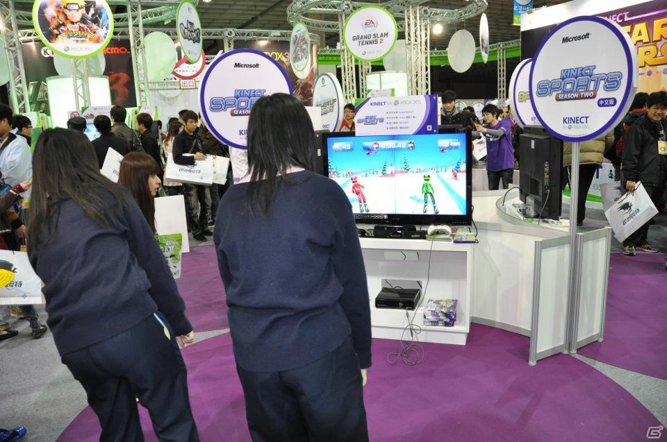【台北国際ゲームショウ 2012】Microsoft Xbox 360イベントブースで「Kinectスター・ウォーズ」の世界からルークやストームトルーパーが登場！？Kinectタイトルを全力で遊びまくる来場者もの画像28