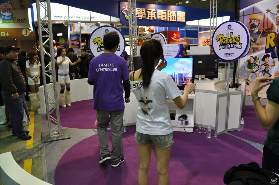 【台北国際ゲームショウ 2012】Microsoft Xbox 360イベントブースで「Kinectスター・ウォーズ」の世界からルークやストームトルーパーが登場！？Kinectタイトルを全力で遊びまくる来場者もの画像29