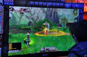 【台北国際ゲームショウ 2012】「九剣」「古龍争覇」など主流はやはり武侠型MMORPG、痛快なSF横スクロールアクション「藍星戦記」も人気！オンラインゲームブースレポートその1の画像16