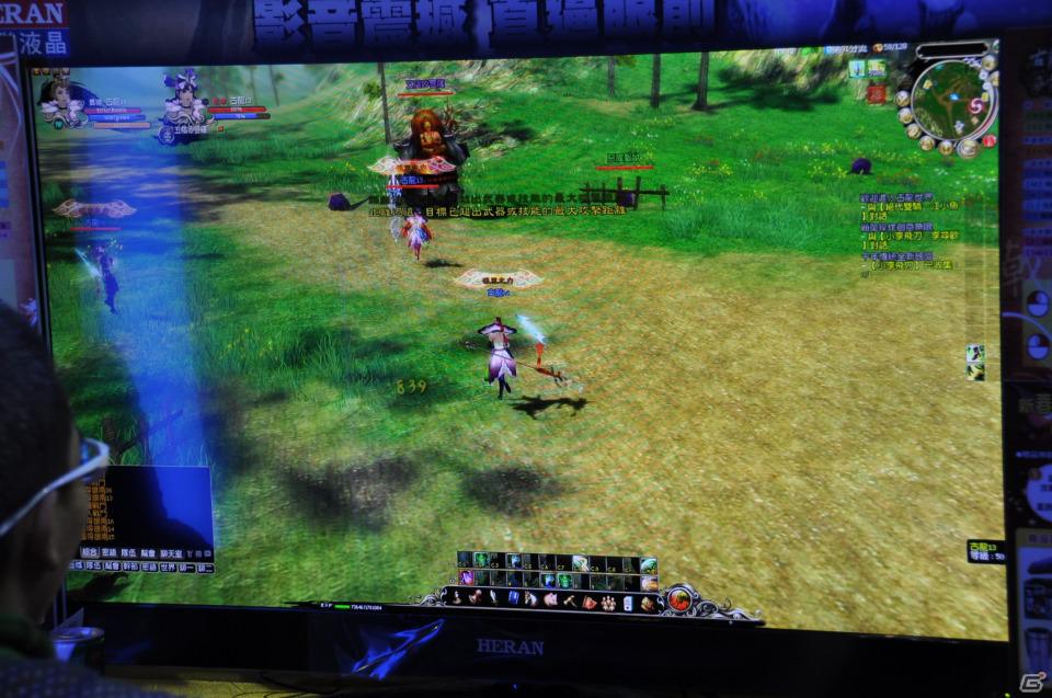 【台北国際ゲームショウ 2012】「九剣」「古龍争覇」など主流はやはり武侠型MMORPG、痛快なSF横スクロールアクション「藍星戦記」も人気！オンラインゲームブースレポートその1の画像12
