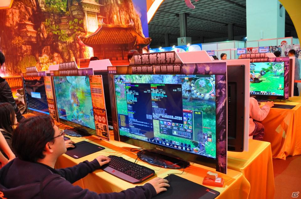 【台北国際ゲームショウ 2012】「九剣」「古龍争覇」など主流はやはり武侠型MMORPG、痛快なSF横スクロールアクション「藍星戦記」も人気！オンラインゲームブースレポートその1の画像21