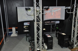 【台北国際ゲームショウ 2012】PCソフトやデバイス、デジカメからラジコンヘリ、実物大のアイツのあの刀まで売ってます！もちろん版権グッズや同人誌も！？TGSレポート番外編の画像17