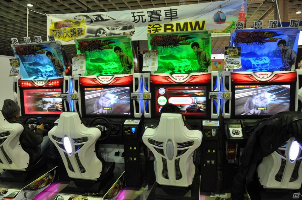 【台北国際ゲームショウ 2012】PCソフトやデバイス、デジカメからラジコンヘリ、実物大のアイツのあの刀まで売ってます！もちろん版権グッズや同人誌も！？TGSレポート番外編の画像32