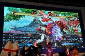 【台北国際ゲームショウ 2012】「ストリートファイター × 鉄拳」ステージに小野P＆原田勝弘氏が参戦！ゲストはプロゲーマーのGamerBee氏とマゴ氏！超豪華なデモプレイそして…罰ゲーム！？の画像152