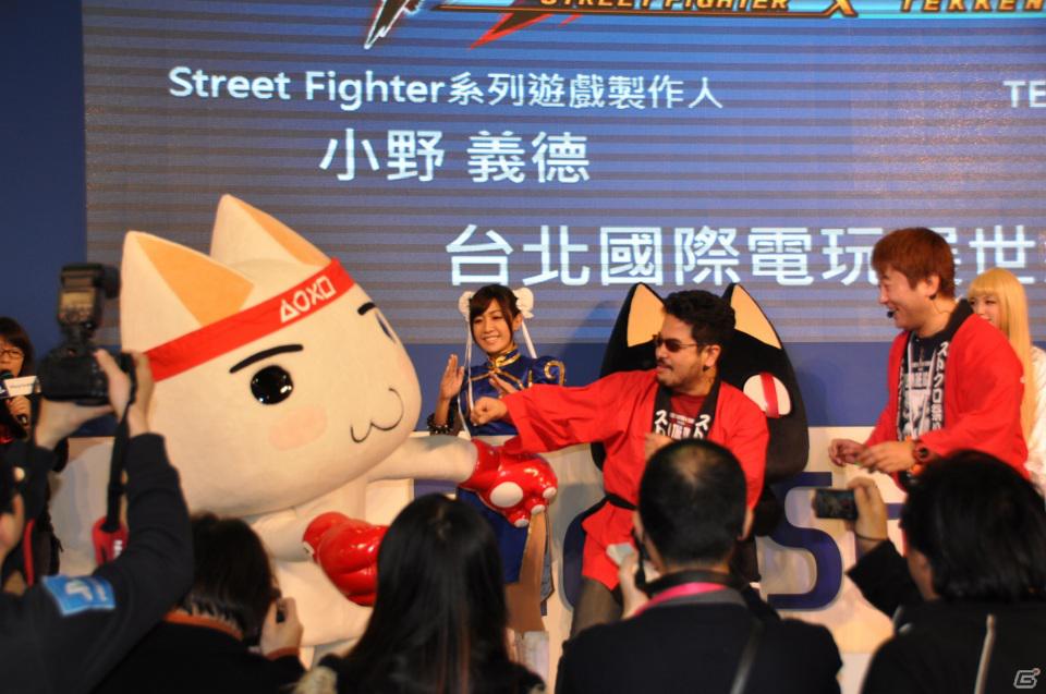 【台北国際ゲームショウ 2012】「ストリートファイター × 鉄拳」ステージに小野P＆原田勝弘氏が参戦！ゲストはプロゲーマーのGamerBee氏とマゴ氏！超豪華なデモプレイそして…罰ゲーム！？の画像131