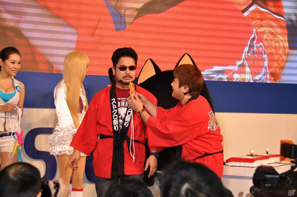 【台北国際ゲームショウ 2012】「ストリートファイター × 鉄拳」ステージに小野P＆原田勝弘氏が参戦！ゲストはプロゲーマーのGamerBee氏とマゴ氏！超豪華なデモプレイそして…罰ゲーム！？の画像166