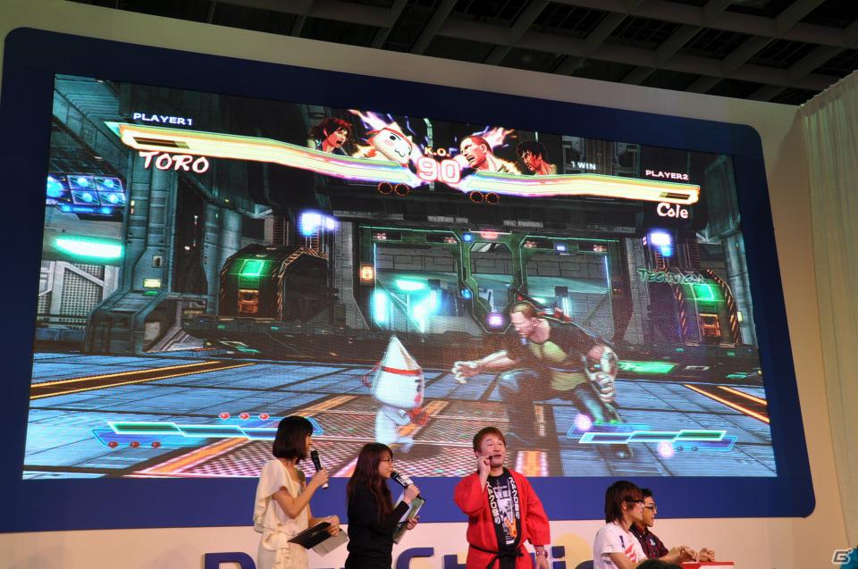 【台北国際ゲームショウ 2012】「ストリートファイター × 鉄拳」ステージに小野P＆原田勝弘氏が参戦！ゲストはプロゲーマーのGamerBee氏とマゴ氏！超豪華なデモプレイそして…罰ゲーム！？の画像81
