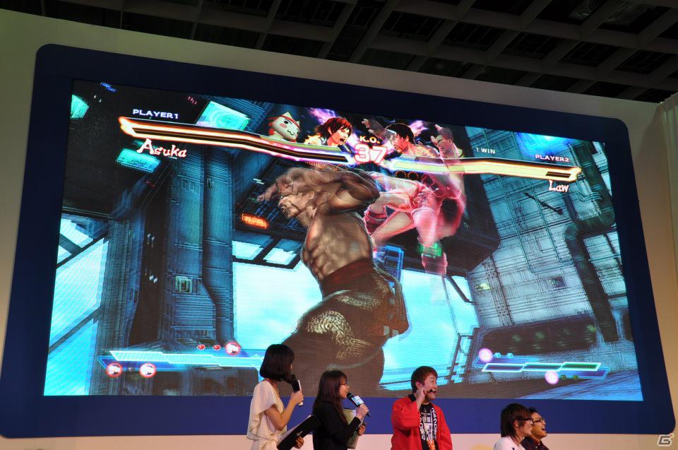 【台北国際ゲームショウ 2012】「ストリートファイター × 鉄拳」ステージに小野P＆原田勝弘氏が参戦！ゲストはプロゲーマーのGamerBee氏とマゴ氏！超豪華なデモプレイそして…罰ゲーム！？の画像99