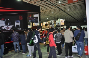 【台北国際ゲームショウ 2012】やっぱりアジアのゲーマーたちはエネルギッシュ！規模は小さいが試遊して購入する楽しみの詰まった、まさに「ゲーム見本市」の画像12