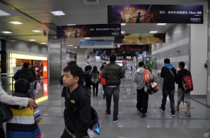 【台北国際ゲームショウ 2012】やっぱりアジアのゲーマーたちはエネルギッシュ！規模は小さいが試遊して購入する楽しみの詰まった、まさに「ゲーム見本市」の画像2