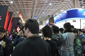 【台北国際ゲームショウ 2012】やっぱりアジアのゲーマーたちはエネルギッシュ！規模は小さいが試遊して購入する楽しみの詰まった、まさに「ゲーム見本市」の画像22