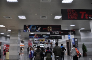 【台北国際ゲームショウ 2012】やっぱりアジアのゲーマーたちはエネルギッシュ！規模は小さいが試遊して購入する楽しみの詰まった、まさに「ゲーム見本市」の画像4
