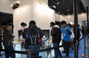【台北国際ゲームショウ 2012】やっぱりアジアのゲーマーたちはエネルギッシュ！規模は小さいが試遊して購入する楽しみの詰まった、まさに「ゲーム見本市」の画像40