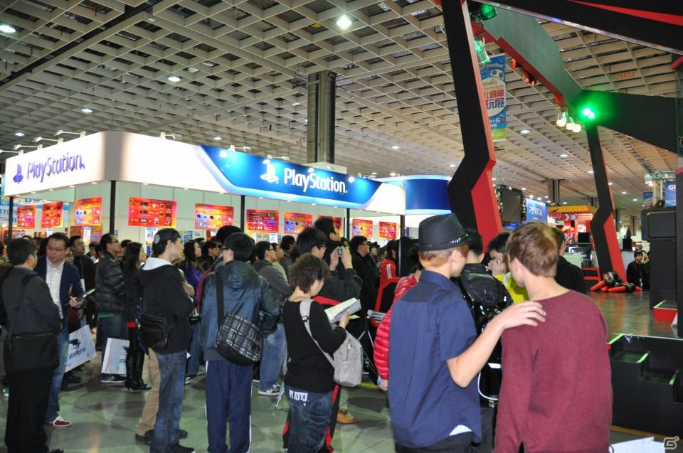 【台北国際ゲームショウ 2012】やっぱりアジアのゲーマーたちはエネルギッシュ！規模は小さいが試遊して購入する楽しみの詰まった、まさに「ゲーム見本市」の画像13