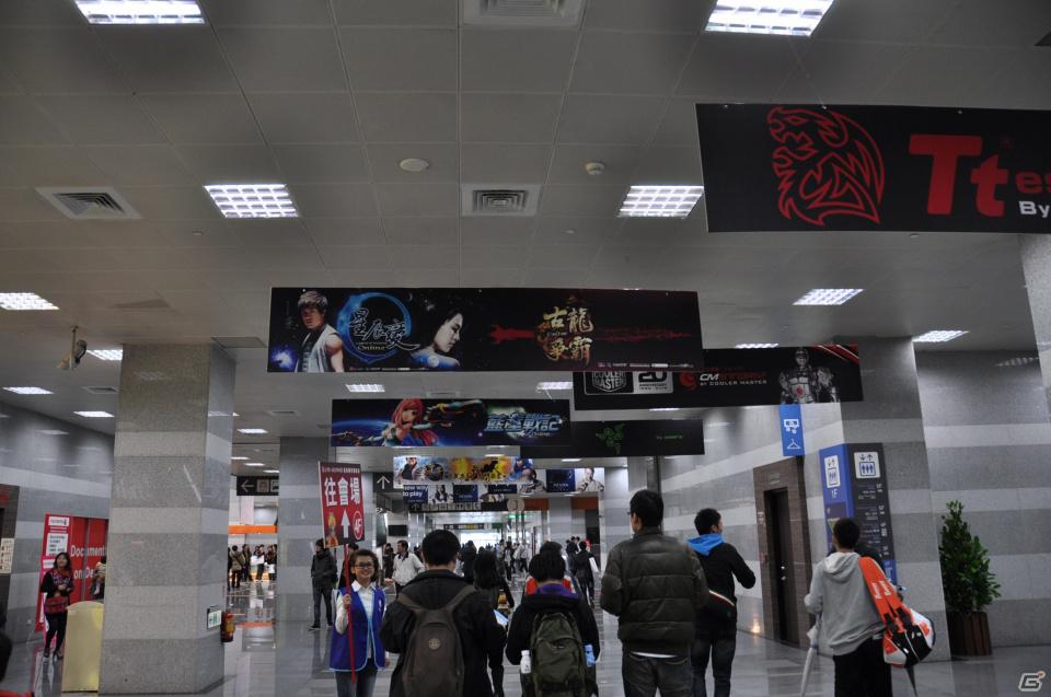 【台北国際ゲームショウ 2012】やっぱりアジアのゲーマーたちはエネルギッシュ！規模は小さいが試遊して購入する楽しみの詰まった、まさに「ゲーム見本市」の画像4