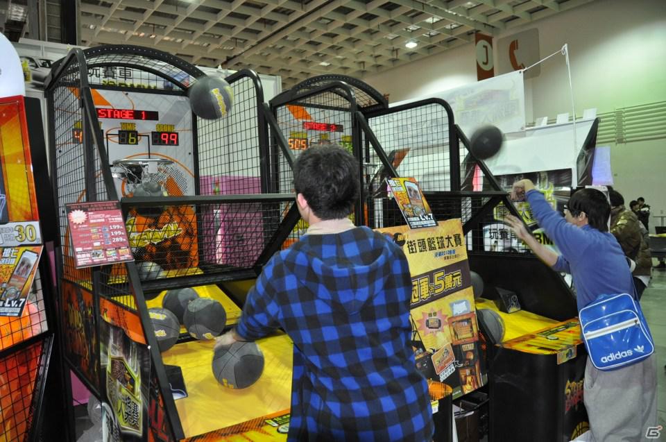【台北国際ゲームショウ 2012】やっぱりアジアのゲーマーたちはエネルギッシュ！規模は小さいが試遊して購入する楽しみの詰まった、まさに「ゲーム見本市」の画像49