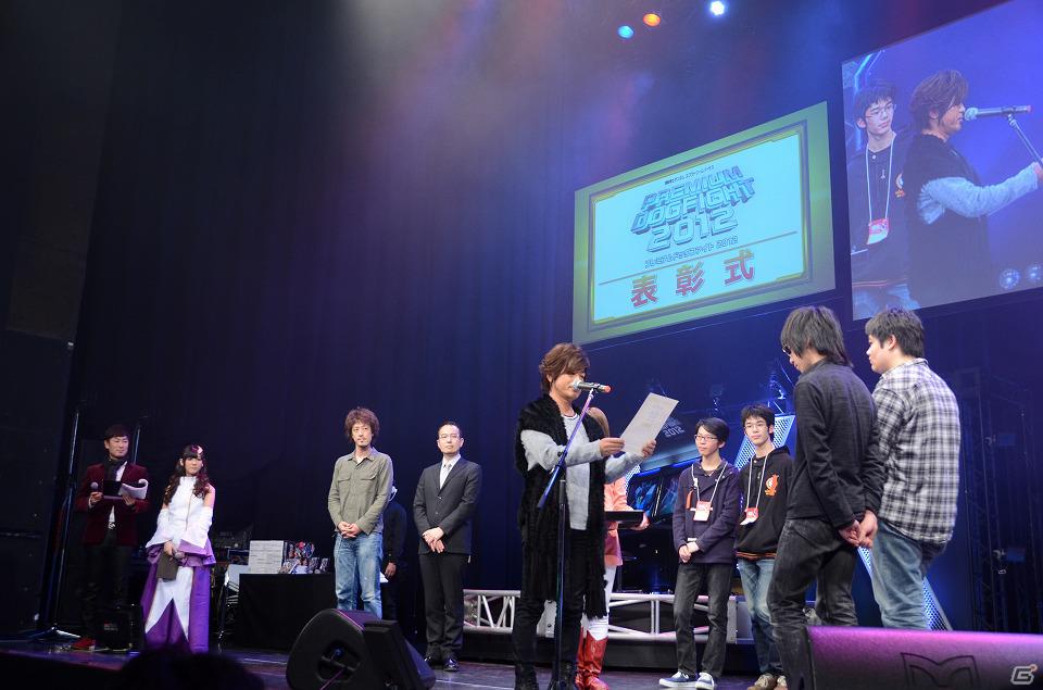「ガンダムEXA」からレオス＆セシアの参戦が決定！「EXVS.FB」の発表もあったAC版「機動戦士ガンダム エクストリームバーサス プレミアムドッグファイト2012 決勝大会」レポートの画像39