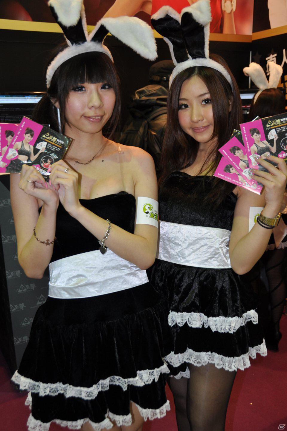 【台北国際ゲームショウ 2012】ブースで輝く美女たち！艶やかな衣装やダンスパフォーマンスで彩られたコンパニオン写真集をお届け！の画像54
