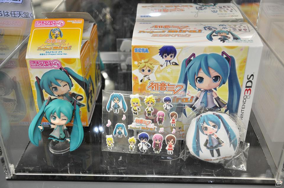まだ発表されていないギミックも満載！？プロデューサー＆ディレクターも訪れた3DS「初音ミク and Future Stars Project mirai」店頭体験会レポートの画像3