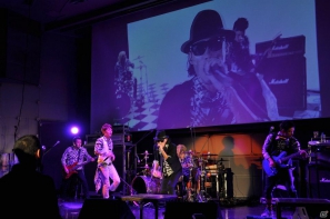 ゲストにうずまきナルト役の竹内順子さん、CC2の松山氏、そしてFLOWの生ライブも！頂上決戦も白熱したってばよ！！「NARUTO－ナルト－ ワールドツアー日本大会」レポートの画像57